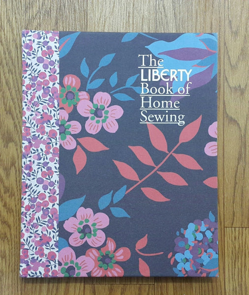 Sewing　Hamilton　–　Book　Sewing　Bernina　Of　Liberty　The　Centre　Home　The